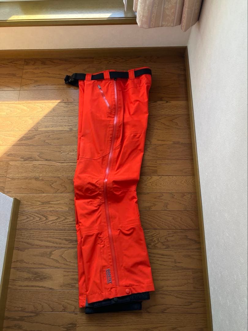 Marmot ゴアテックス　オーバーパンツ　ジッパー付き