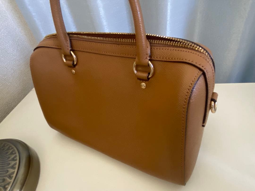 COACH ブラウンレザー ハンドバッグ