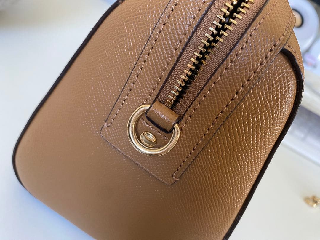 COACH ブラウンレザー ハンドバッグ