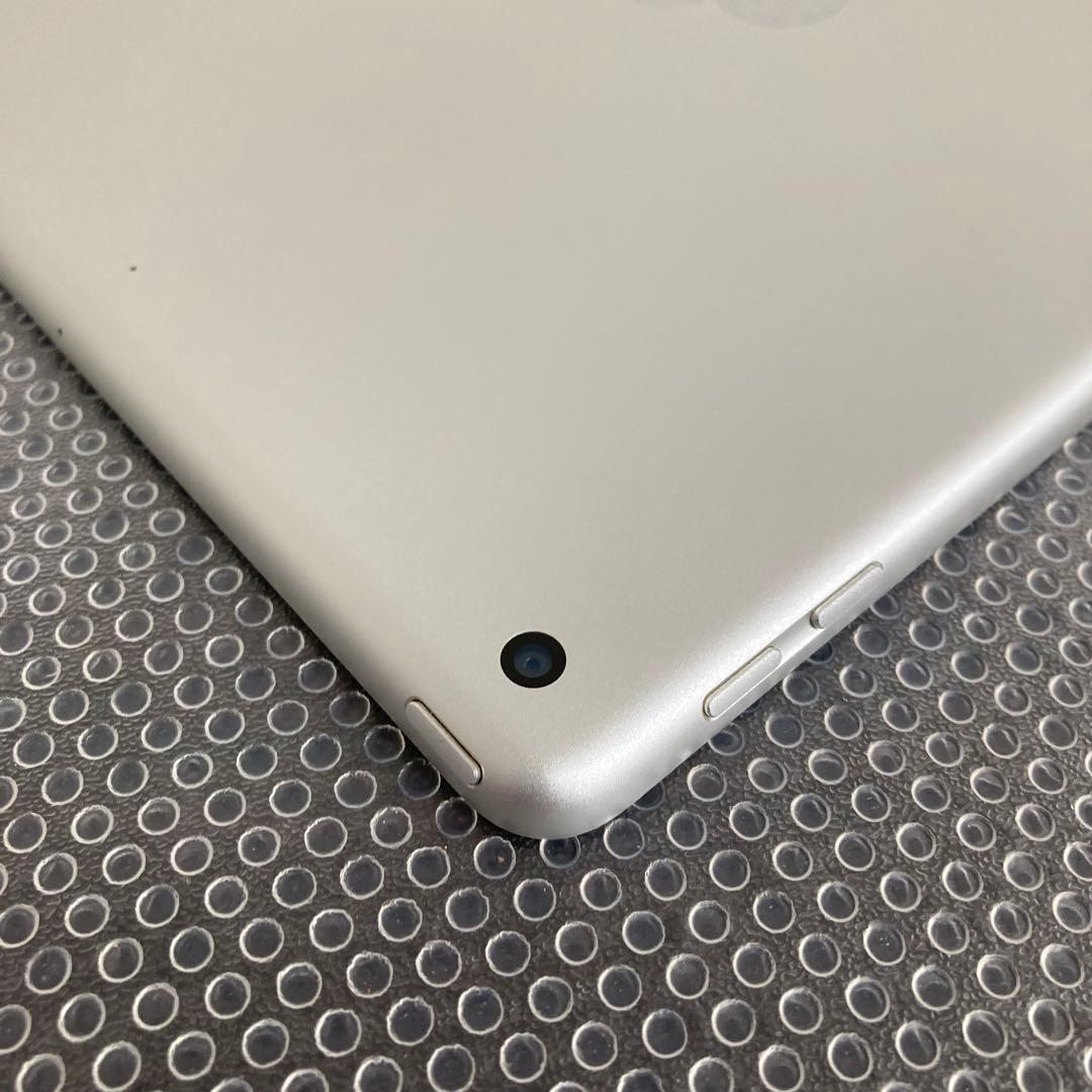 3739【早い者勝ち】美品☆iPad6 第6世代 128GB WIFIモデル☆