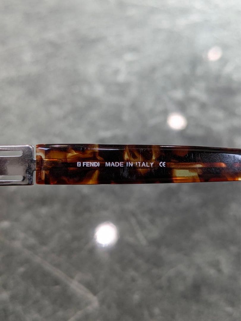 FENDIヴィンテージ シルバー オーバル型 サングラス