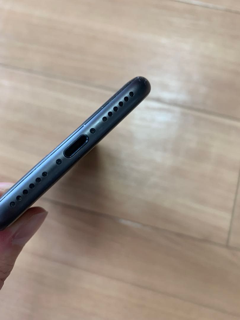 【値下げ】Apple iPhone 8 スペースグレイ　64GB SIMフリー