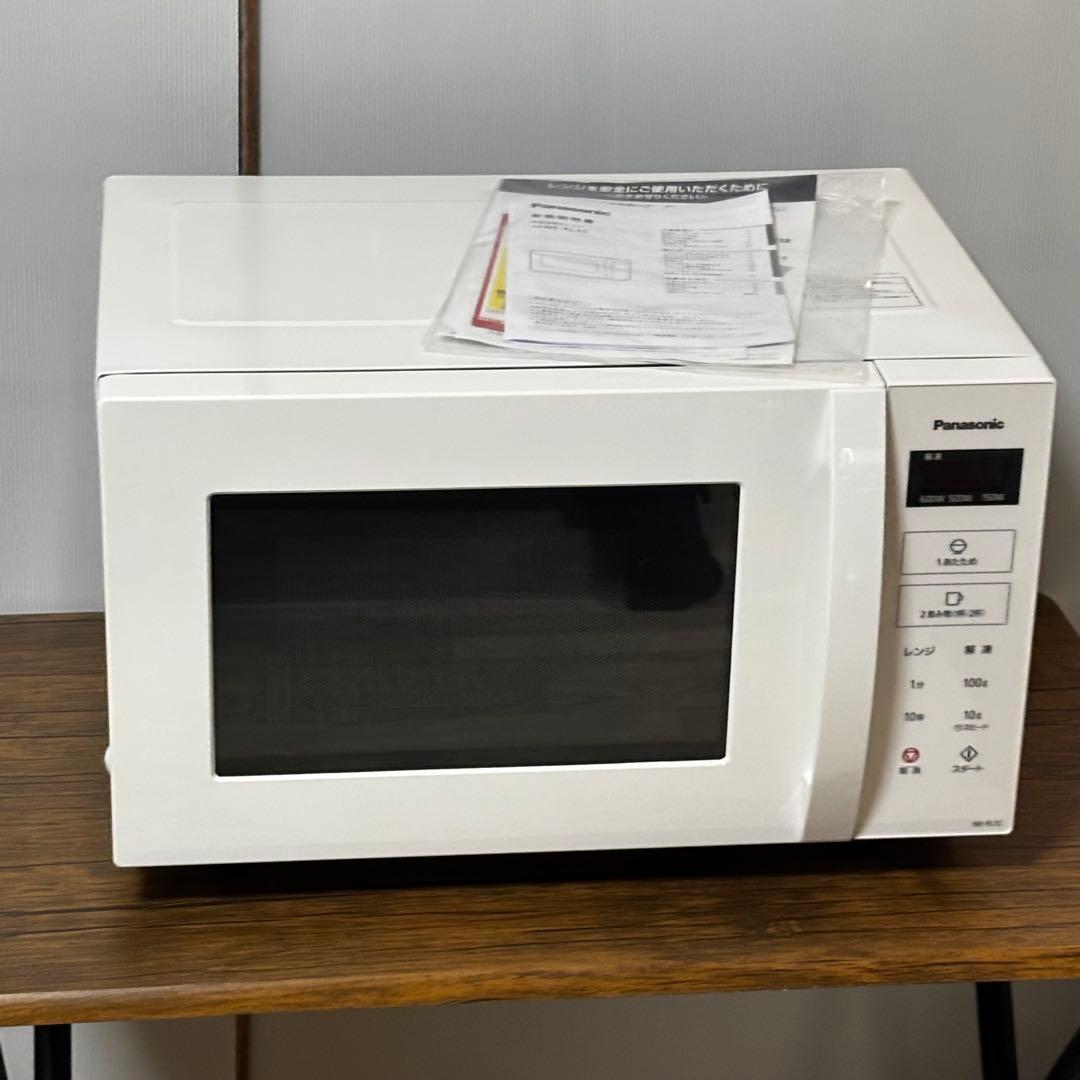【極美品】 パナソニック 電子レンジ NE-FL1C-W 2025年