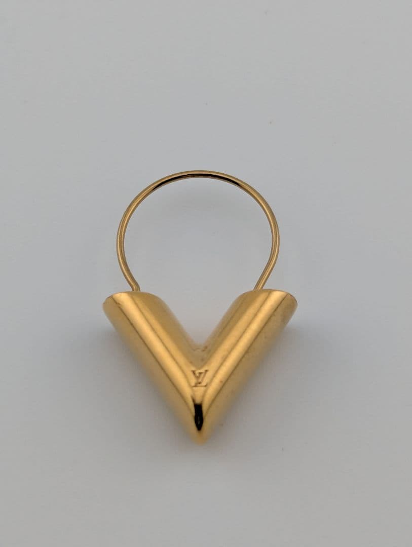 ルイヴィトン エッセンシャルV ピアス ゴールド 箱袋付 美品