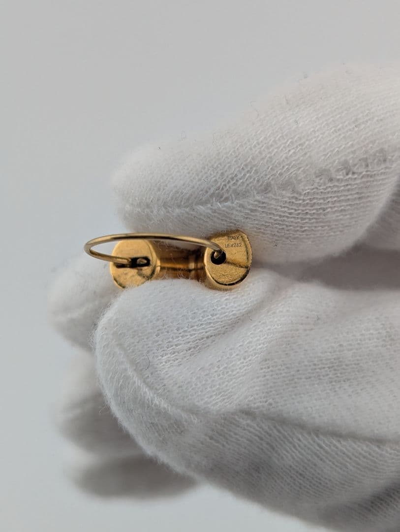 ルイヴィトン エッセンシャルV ピアス ゴールド 箱袋付 美品