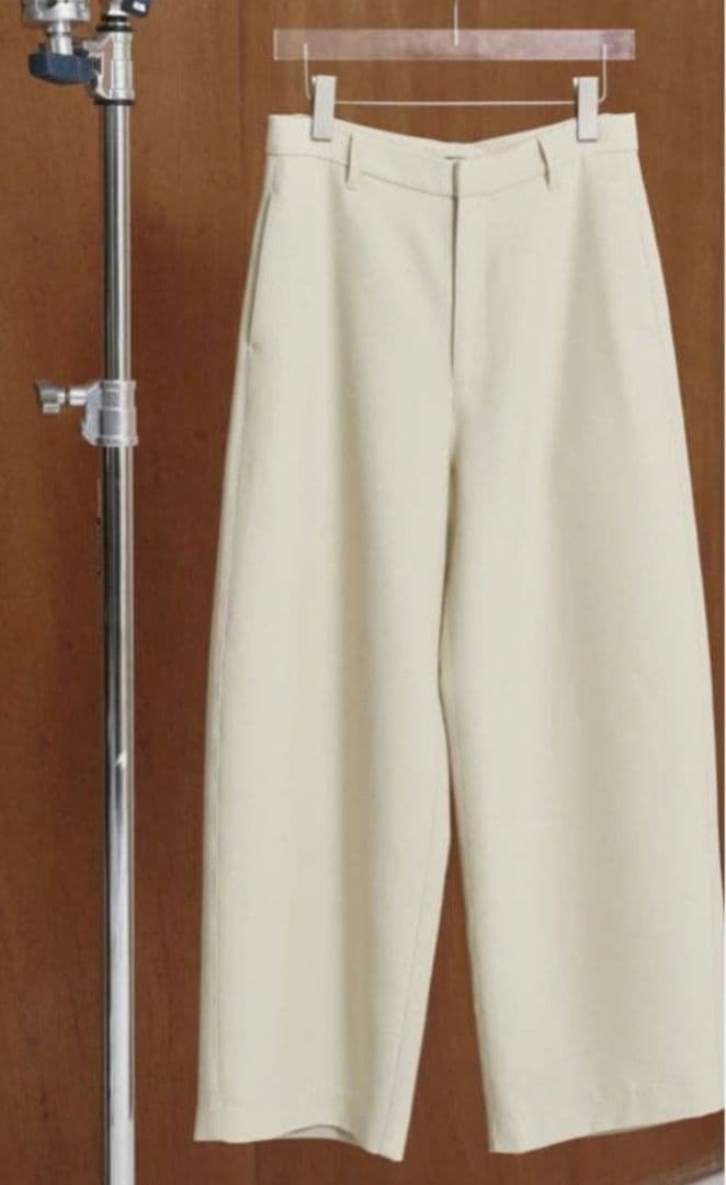 パンツ TODAYFUL Wide Cocoon Trousers 36