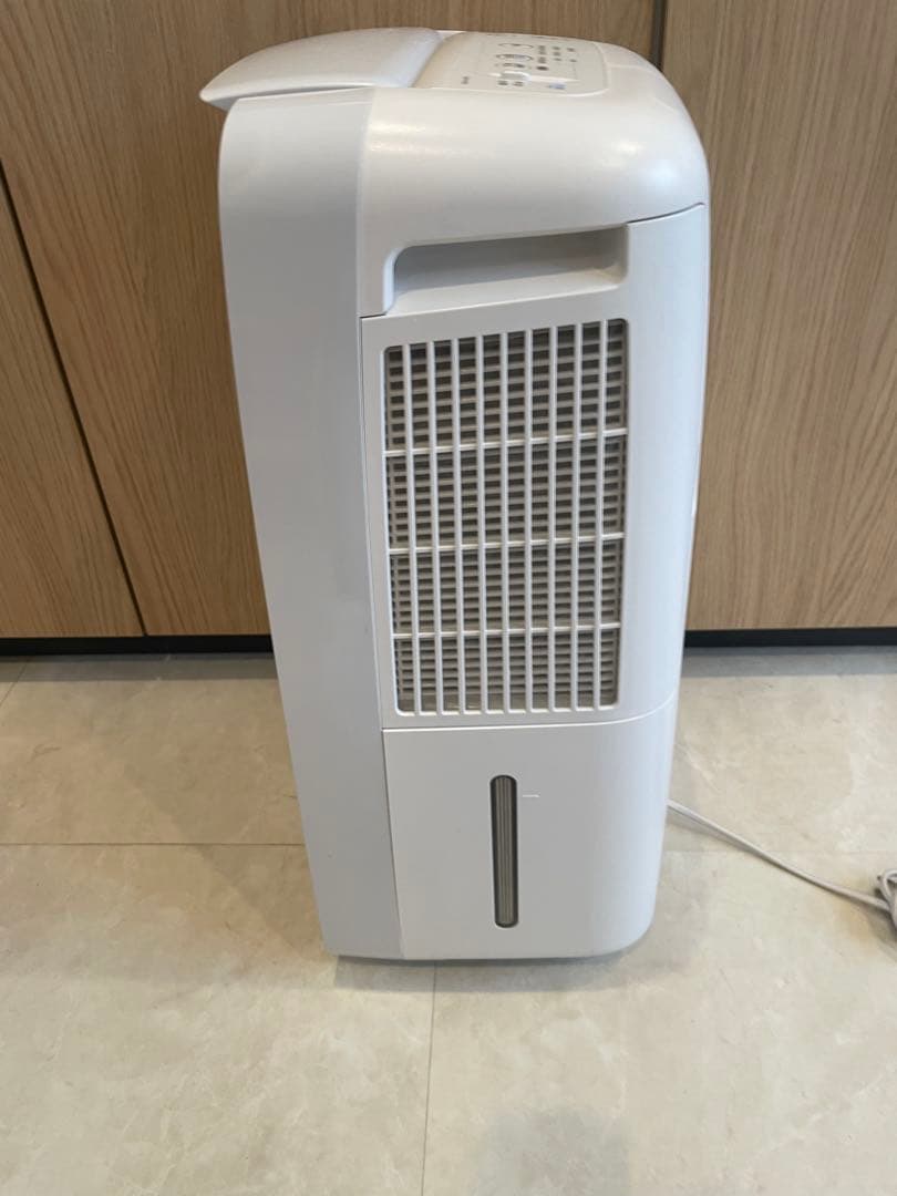 SHARP CM-N100-W 除湿機 プラズマクラスター 美品