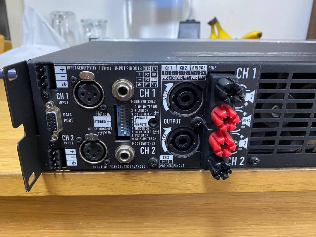 QSC PL224 PAアンプ 715W+715W/4Ω★簡易検査品