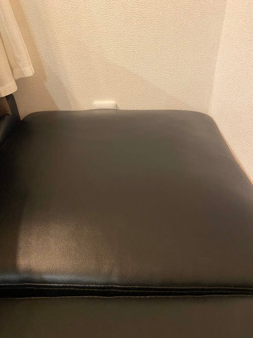 ブラック コーナーソファ クッション付き