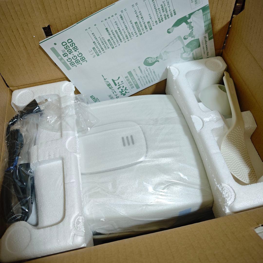 【新品未使用】タイガー 炊飯器 JBG-B100 WU 5.5合