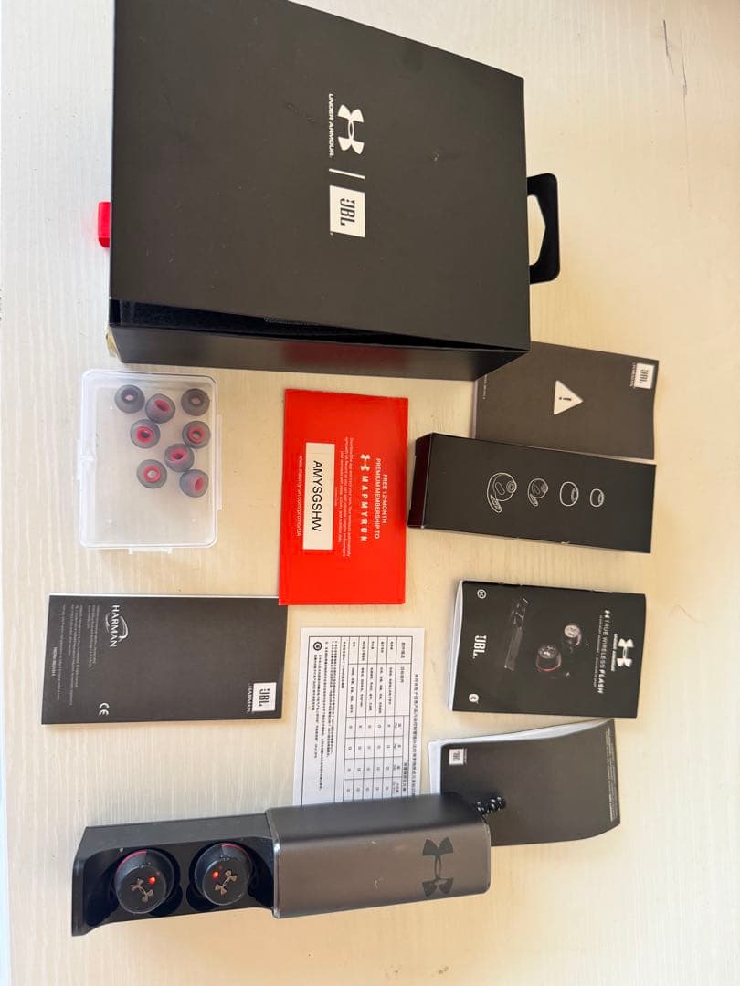 Under Armour JBL ワイヤレスイヤフォン