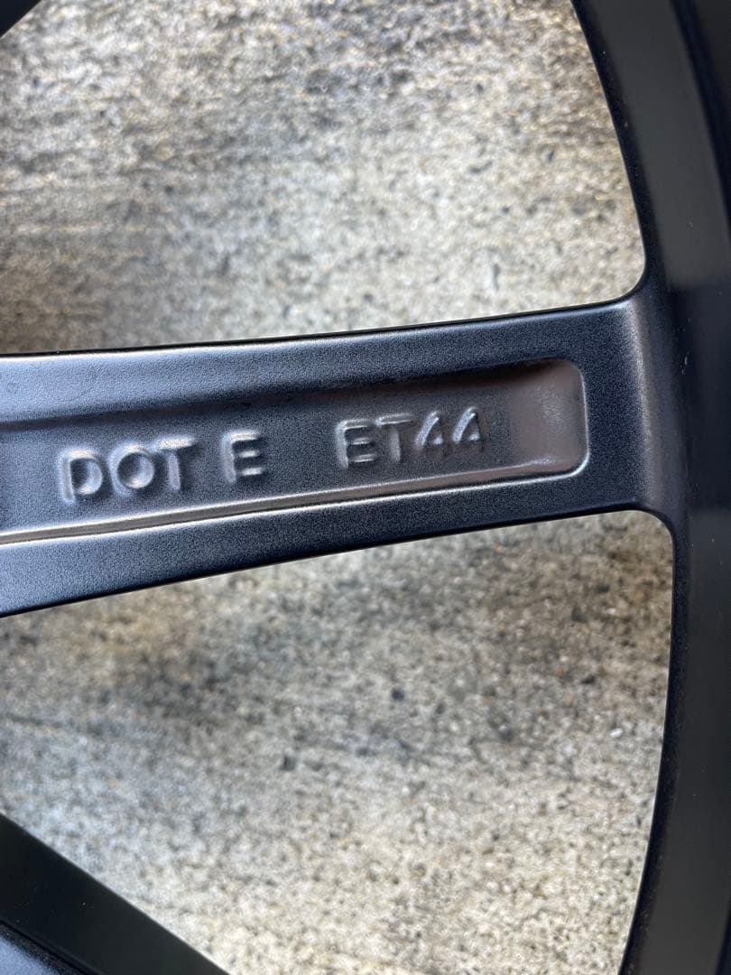 メルセデスベンツ純正18インチスタッドレスセット