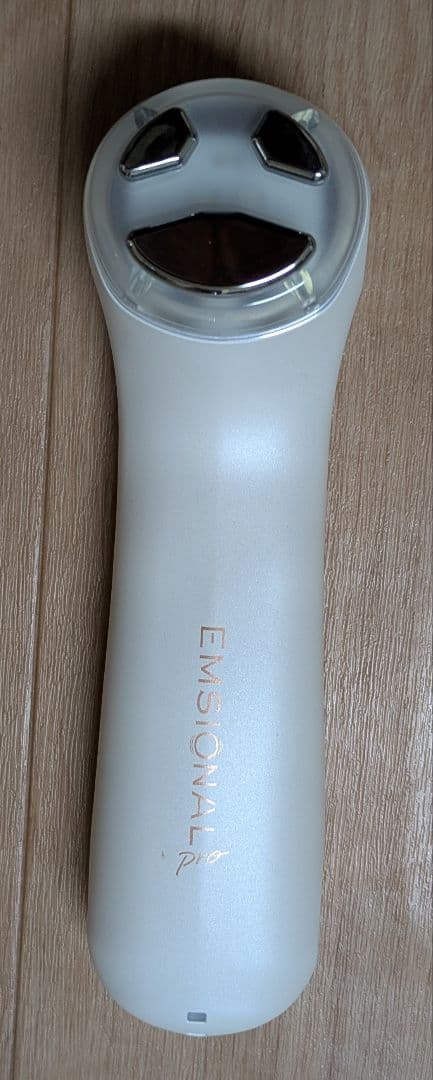 【SPTM】EMSIONAL pro 美顔器《未使用品》箱は有りません