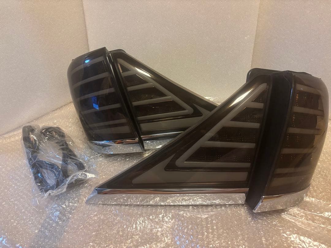 ★美品★ヴァレンティ テールランプ valenti REVO ヴェルファイア★