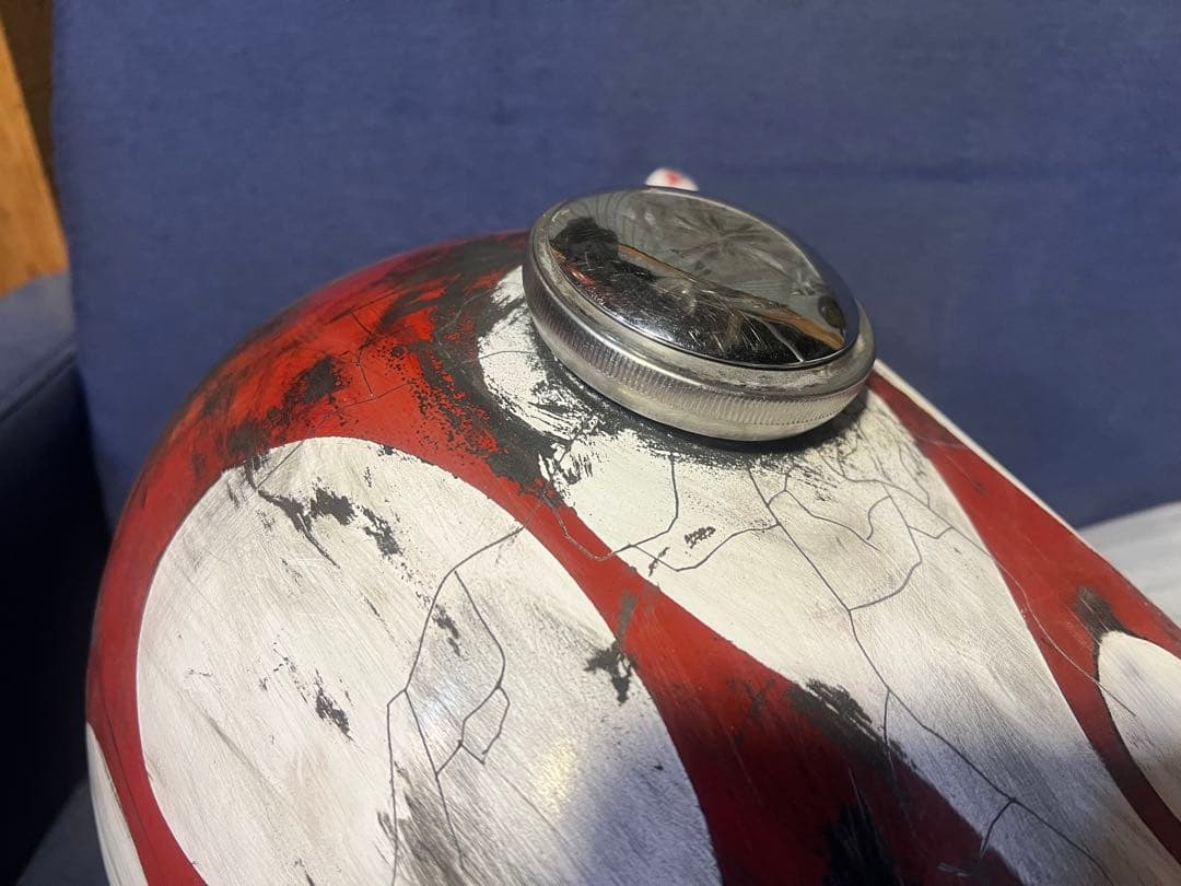 ハーレー タンク エイジング塗装 分割タンク