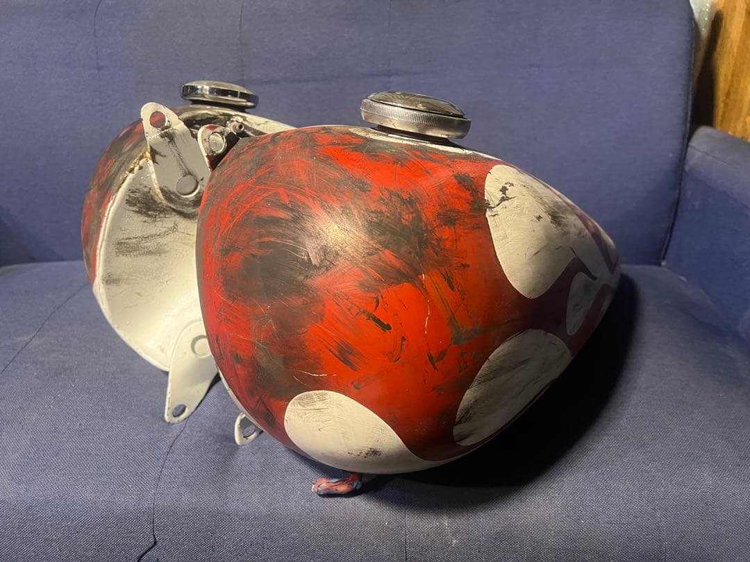 ハーレー タンク エイジング塗装 分割タンク