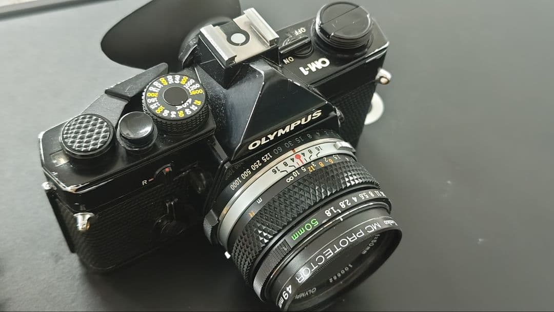 オリンパス OM-1プリズム、露出計OK 希少M-System銘50/1.8付き