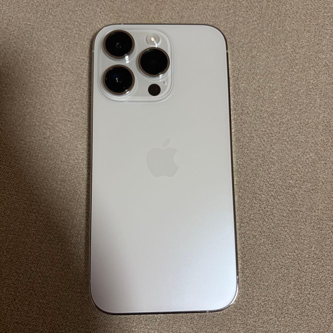(もん)iPhone14pro 256GB シルバー