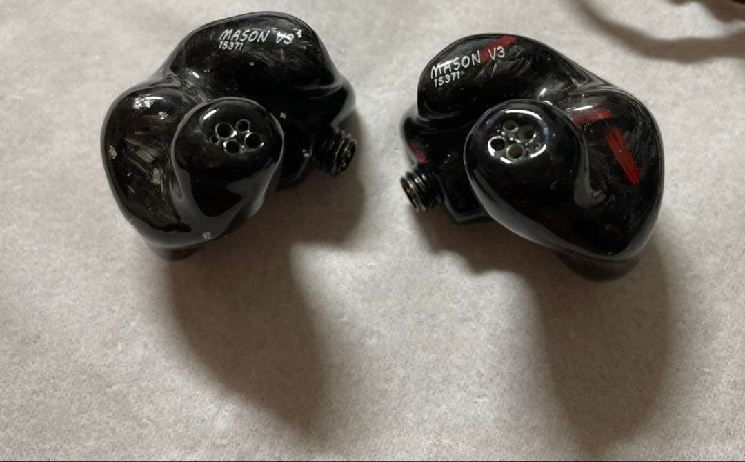Unique Melody MASON V3 16ドライバ カスタムIEM