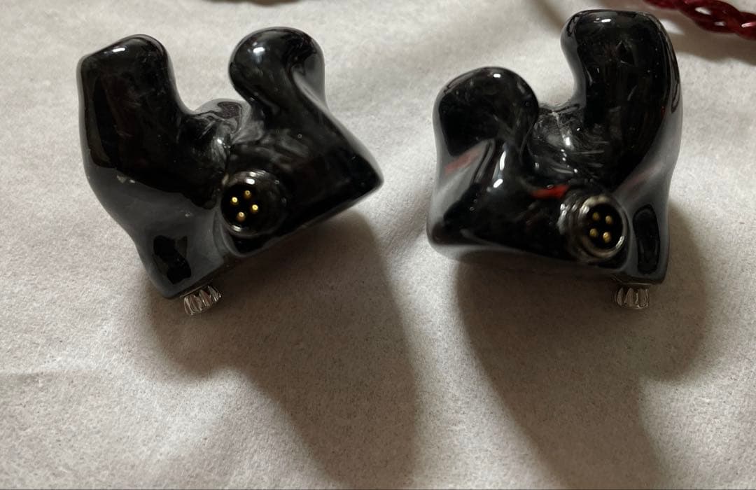 Unique Melody MASON V3 16ドライバ カスタムIEM