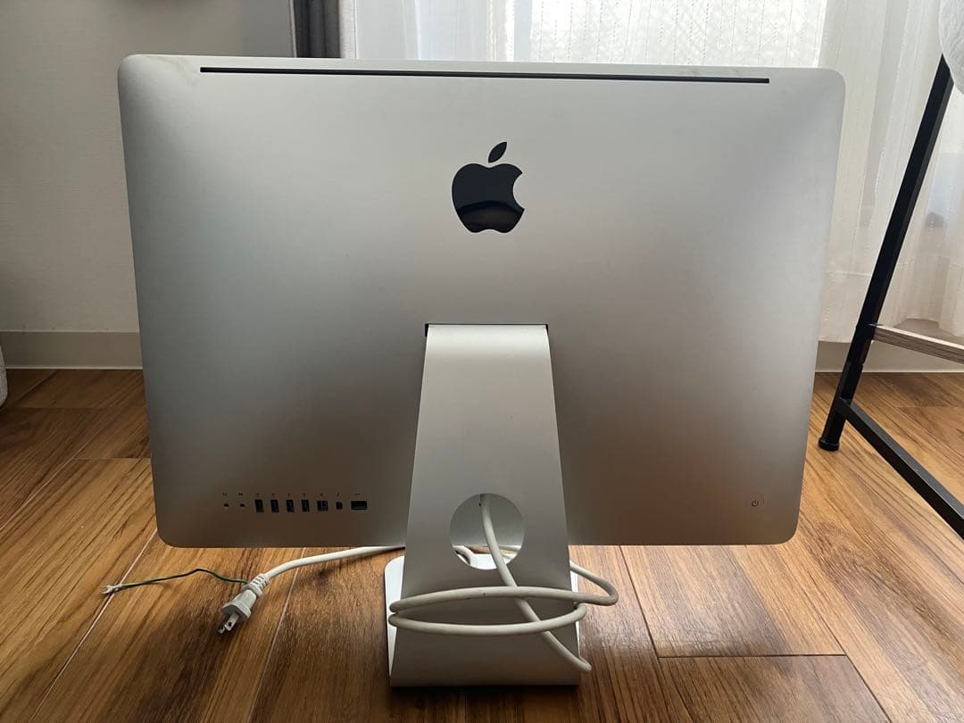 動作品　Apple iMac 21.5インチ シルバー 10.12