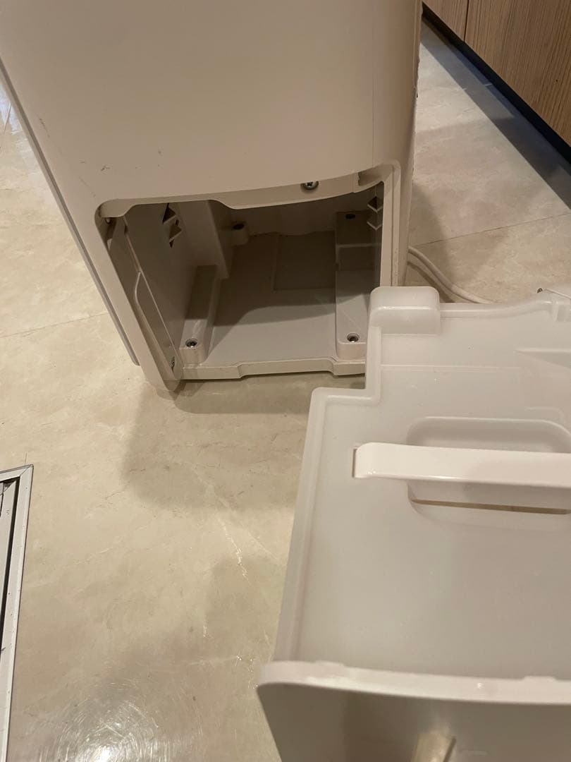 SHARP 除湿機 CV-PH140-W（2023年製）