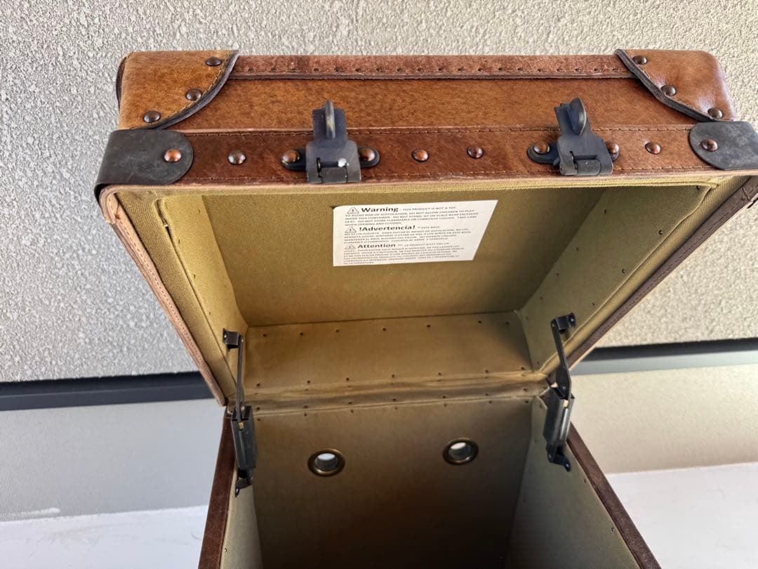 アスプルド　halo ハロ　パリストランク　本革　レザー　キャビネット