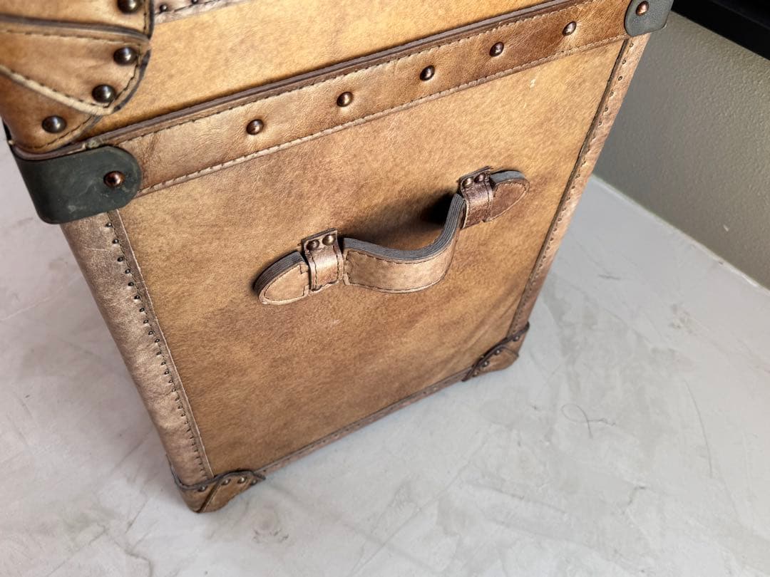 アスプルド　halo ハロ　パリストランク　本革　レザー　キャビネット