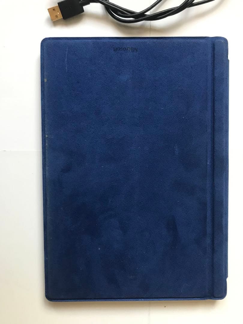 初期化済　充電ケーブル付 Microsoft Surface3 1657