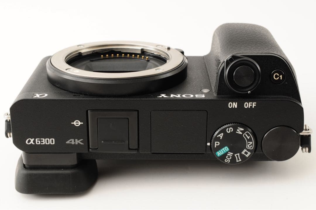 美品 ◆ショット数:1,571回◆ SONY ソニー α6300 16-50mm