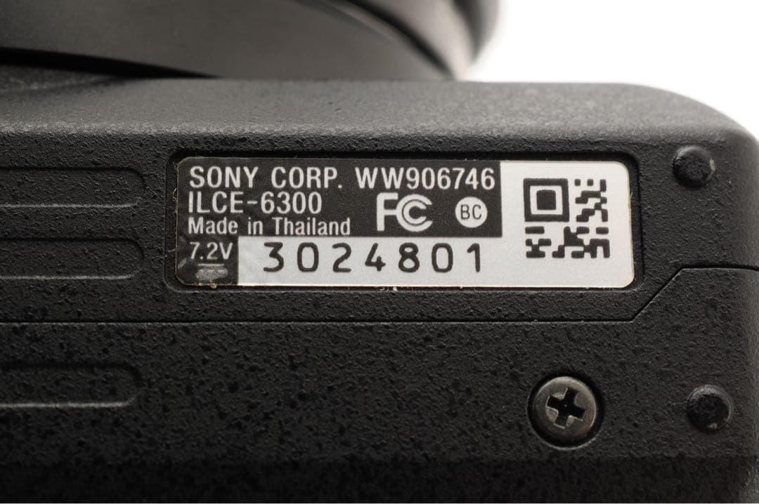 美品 ◆ショット数:1,571回◆ SONY ソニー α6300 16-50mm