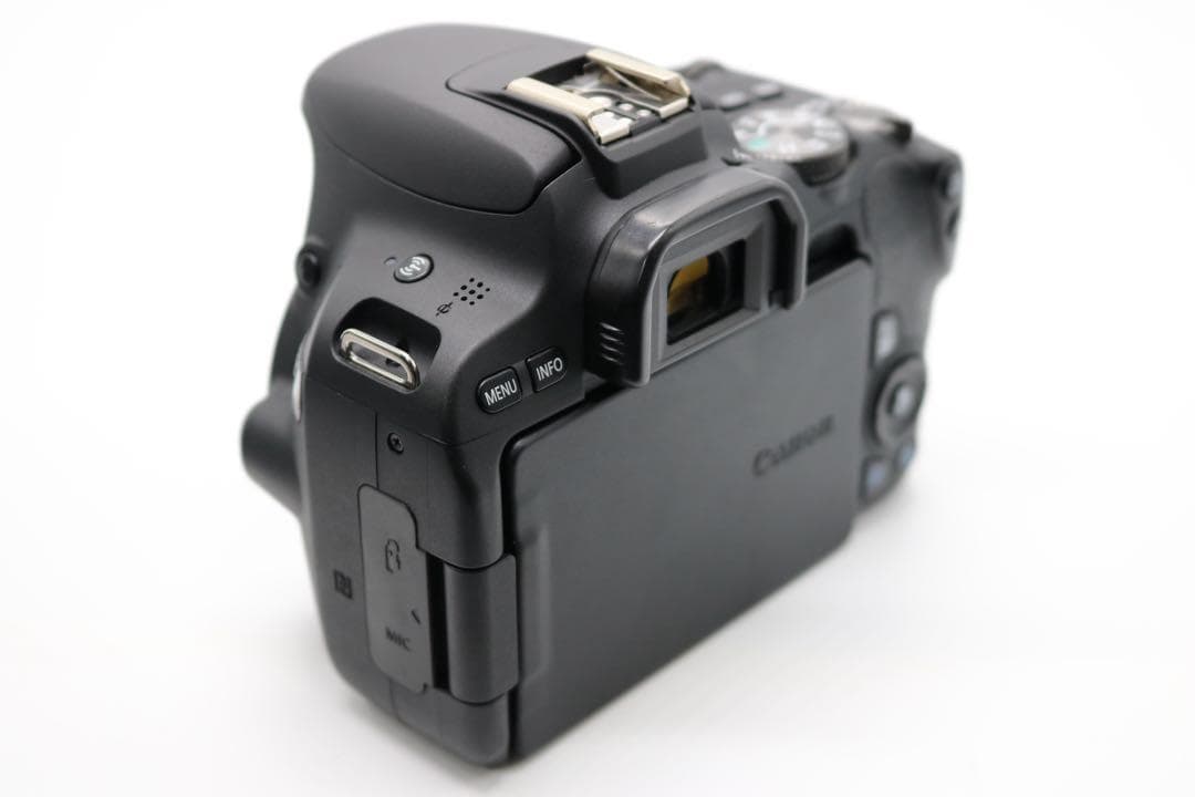 超美品 【Canon EOS Kiss X9 ダブルレンズ】 Wi-Fi搭載