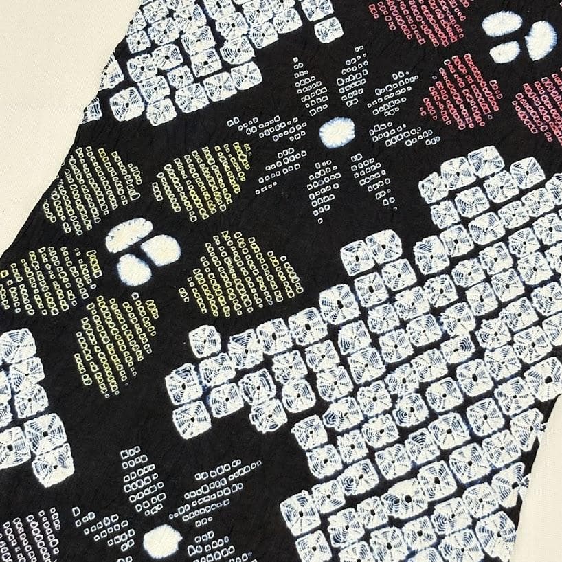 ゆりのはな　絞り浴衣反物　伝統工芸　有松鳴海絞り　総絞り　紺色系　綿　J305