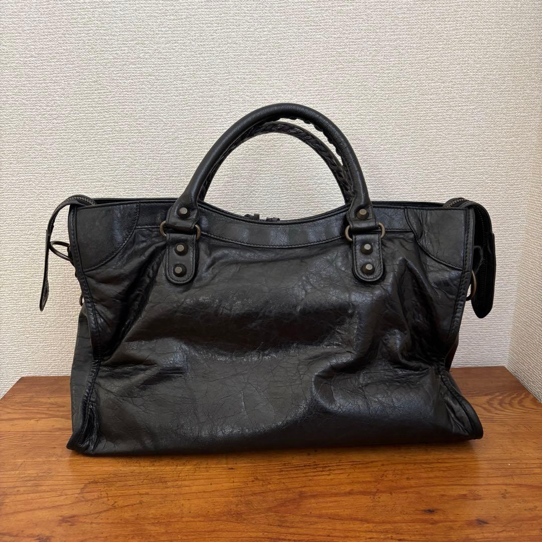 バレンシアガ　シティ　ブラック