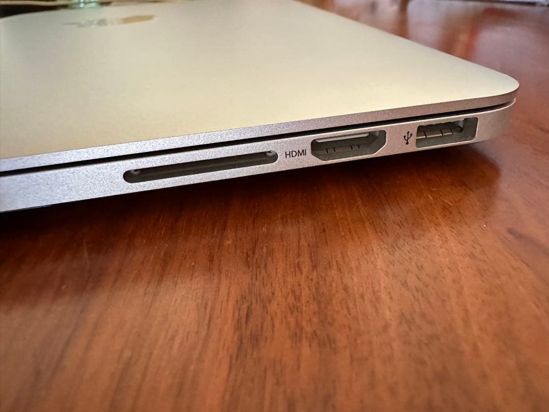 MacBook Pro Retina 13インチ シルバー