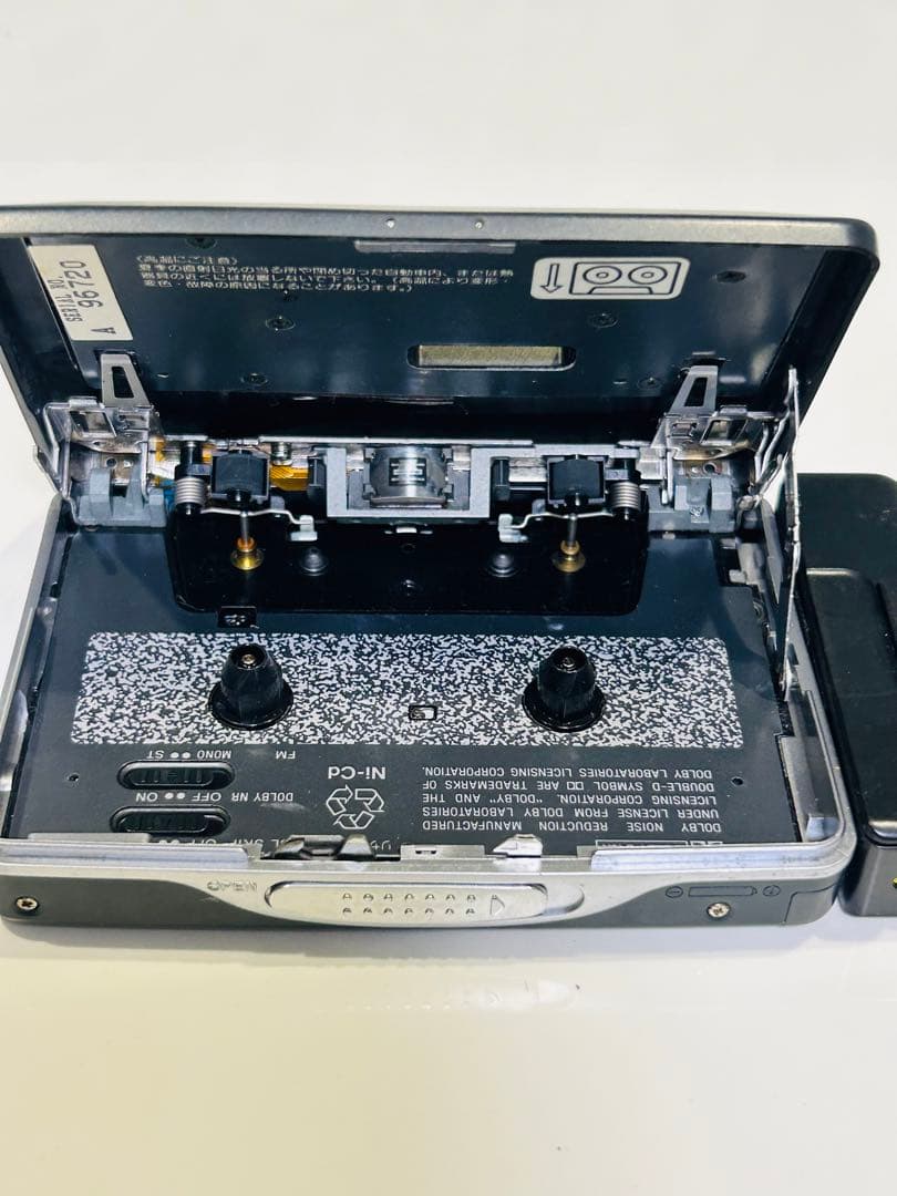 Sony Walkman 2台 WM-GX655&WM-FX811