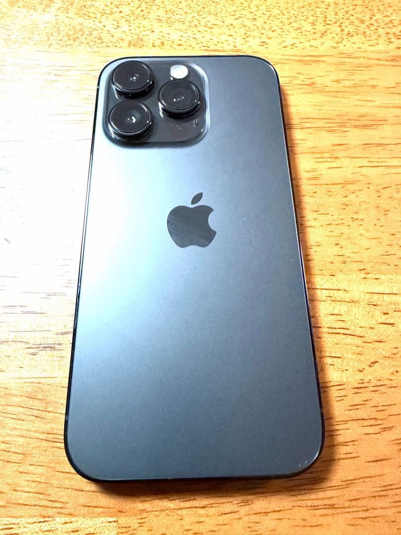 美品iPhone14Pro 256GB修理歴なしSIMフリー&PITAKAカバー