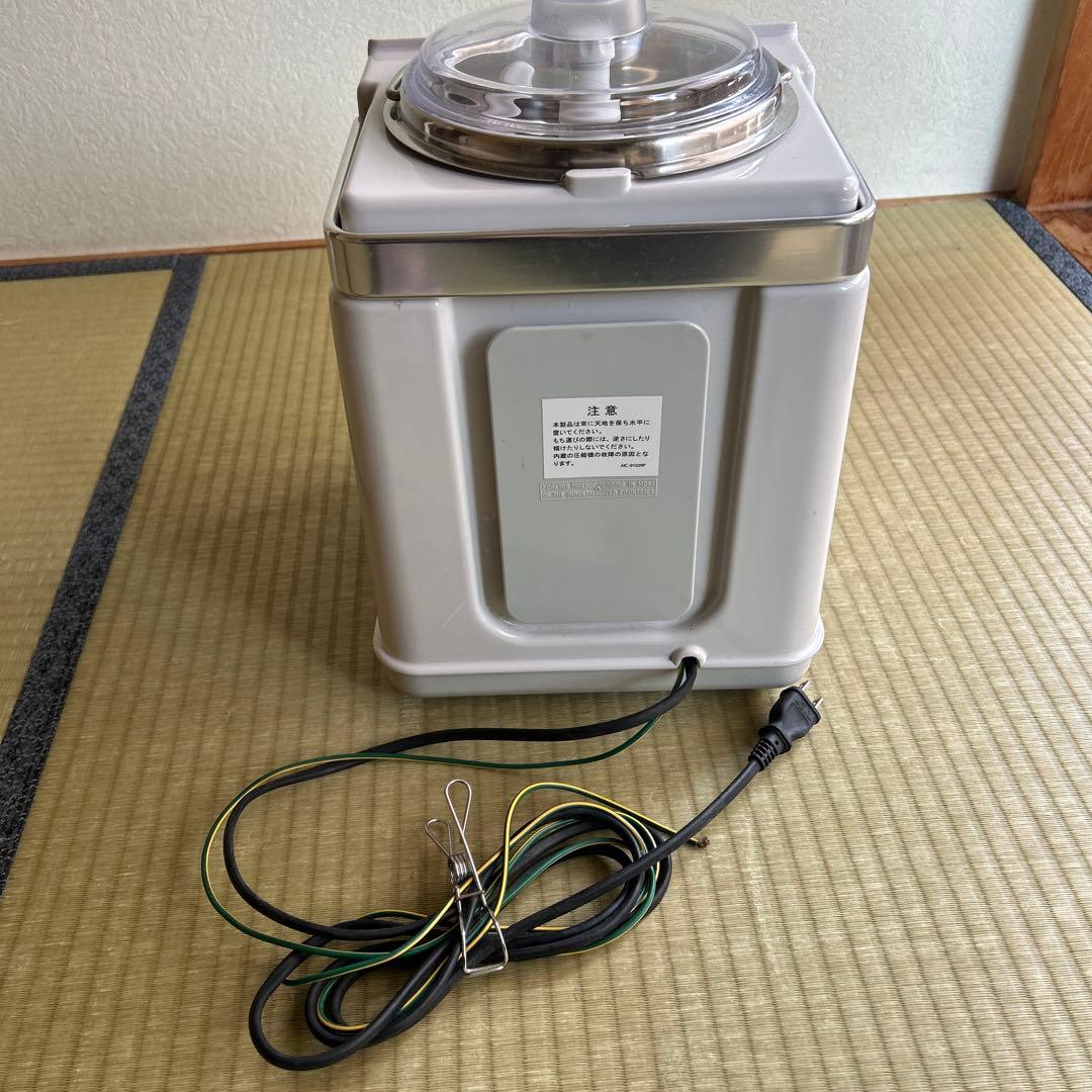 今週お値引き【美品】デロンギアイスクリームメーカー Mod.692