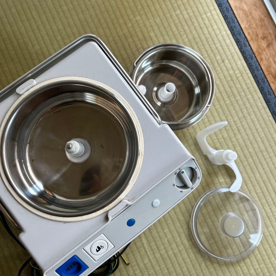 今週お値引き【美品】デロンギアイスクリームメーカー Mod.692