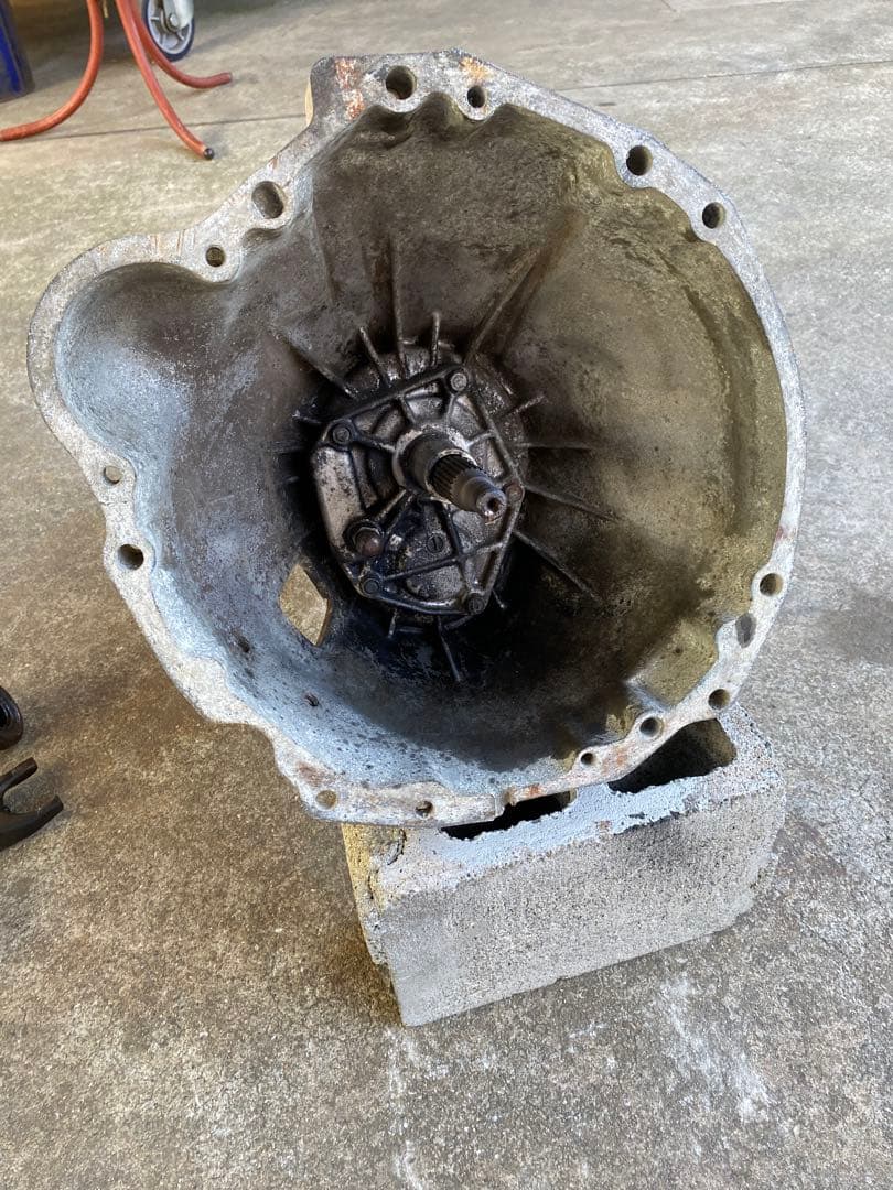 L型エンジンミッション　71B 5速　ケンメリ　S30 130Z