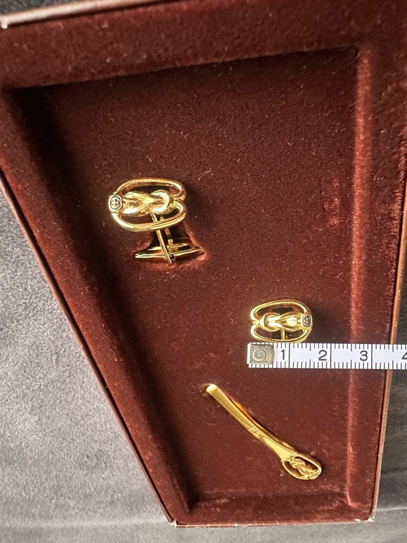 【未使用•ヴィンテージ】GUCCI ゴールド カフリンクス ネクタイバー セット