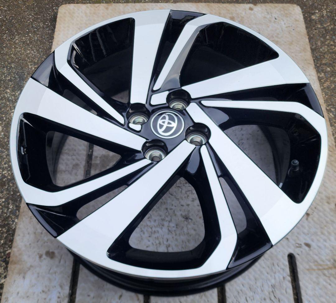 トヨタ ライズ 純正17インチホイール 1本 美品