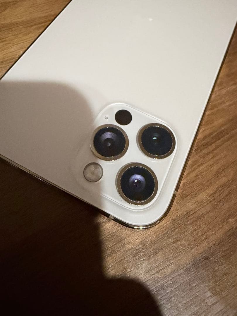 iPhone12pro（非純正バッテリー）