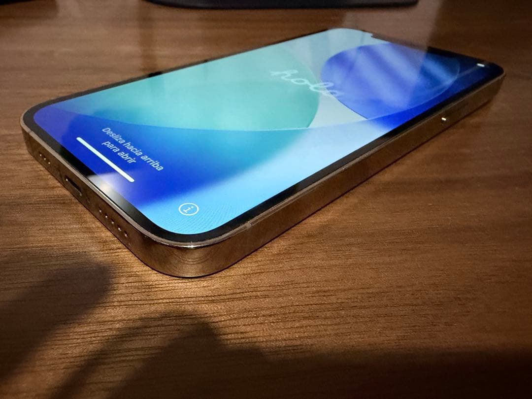 iPhone12pro（非純正バッテリー）