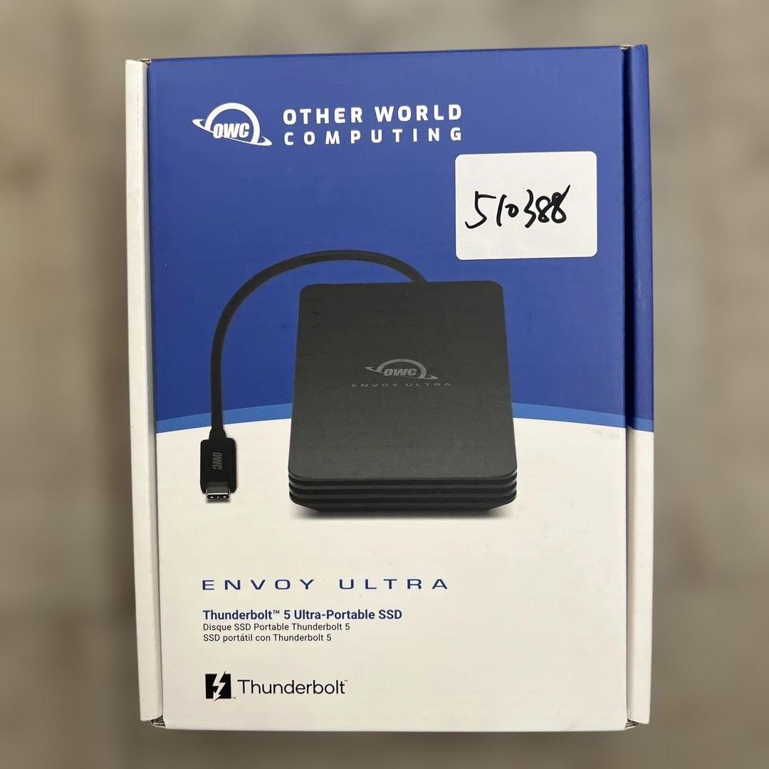 510388Envoy Ultra Thunderbolt 5外付けSSD4TB
