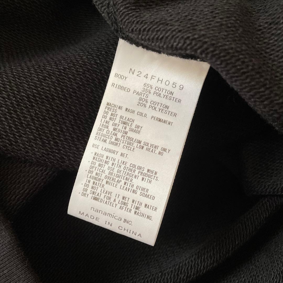 新品タグ付きノースフェイスパープルレーベル フィールドフーディレディース