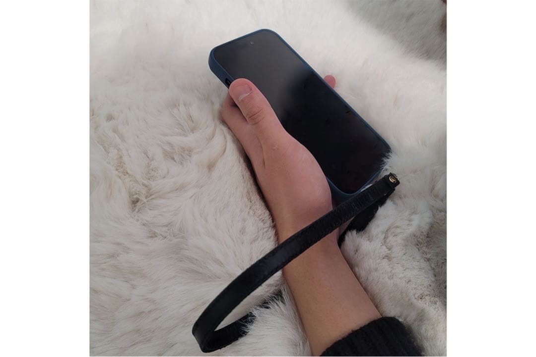 7way スマフォショルダー　ネックストラップ