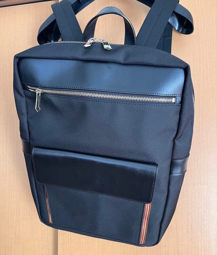 ポールスミス　ブラック本革＆ナイロンリュック