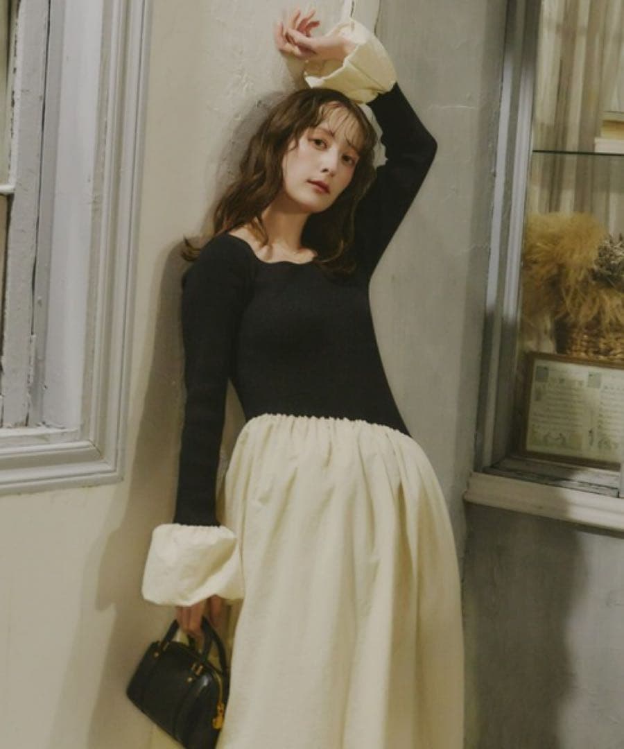 Olu. ニットドッキングバルーンワンピース