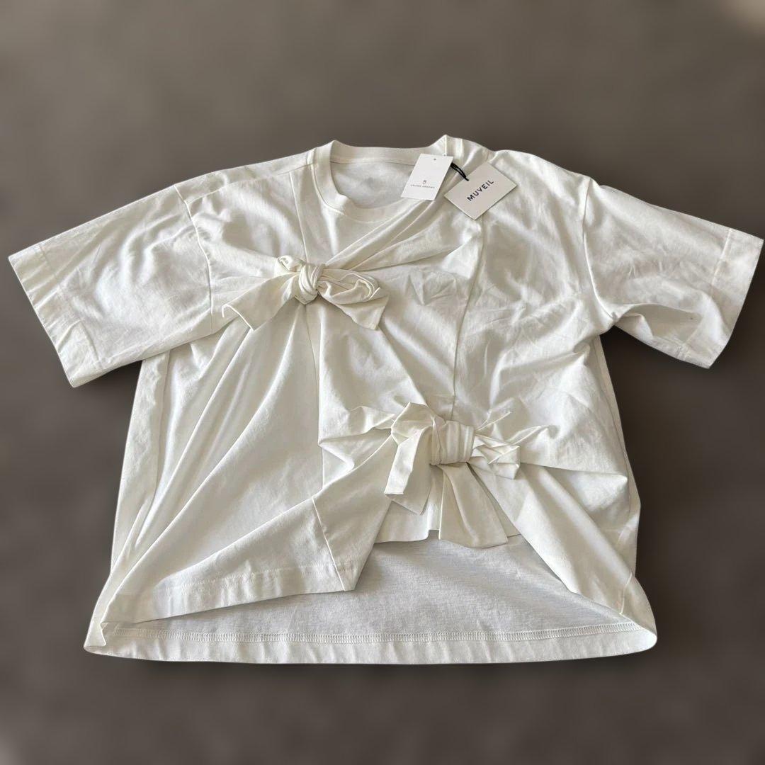MUVEIL リボン付きホワイトTシャツ